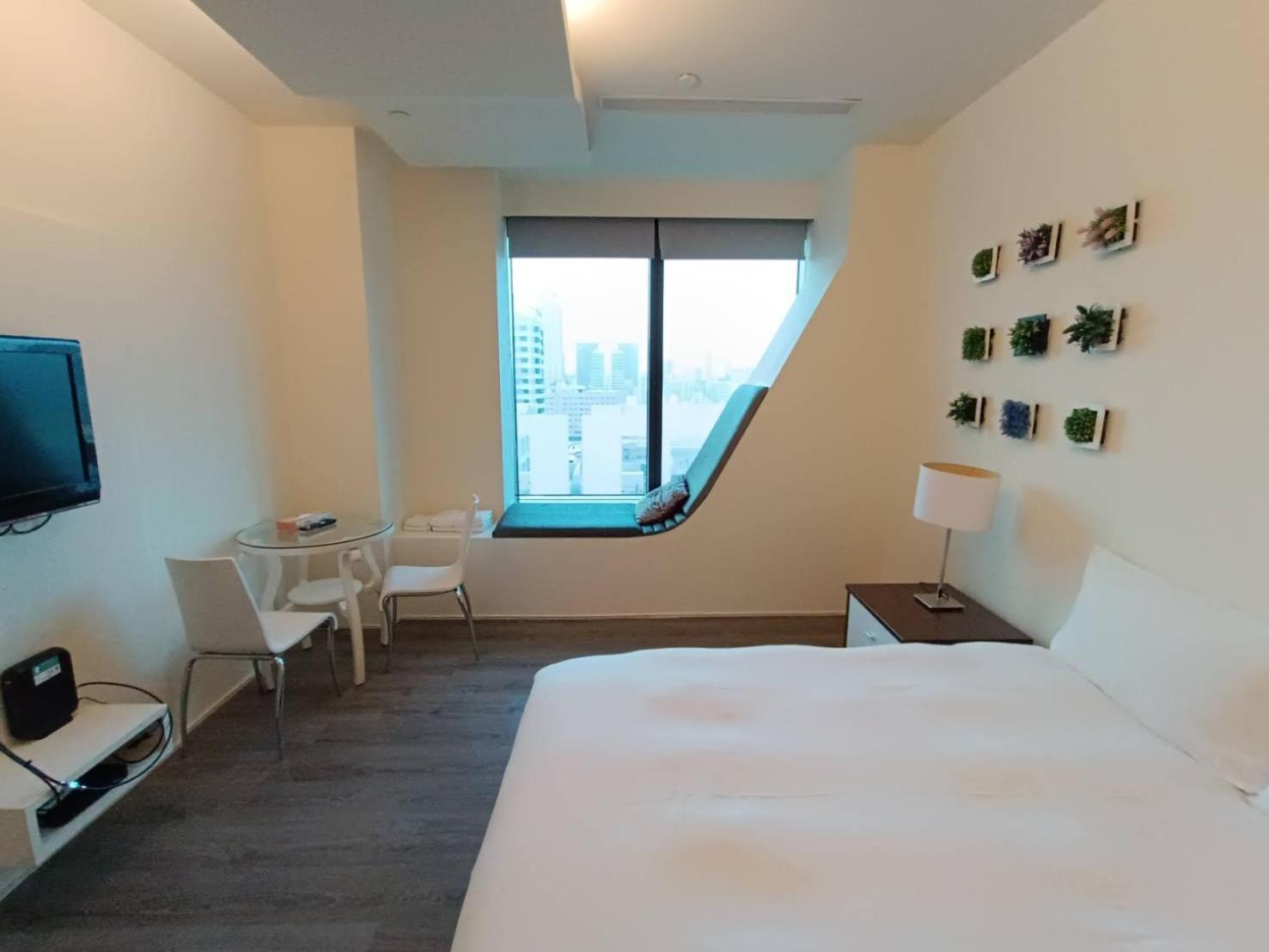 三条文旅 Apartment Kaohsiung Exterior photo