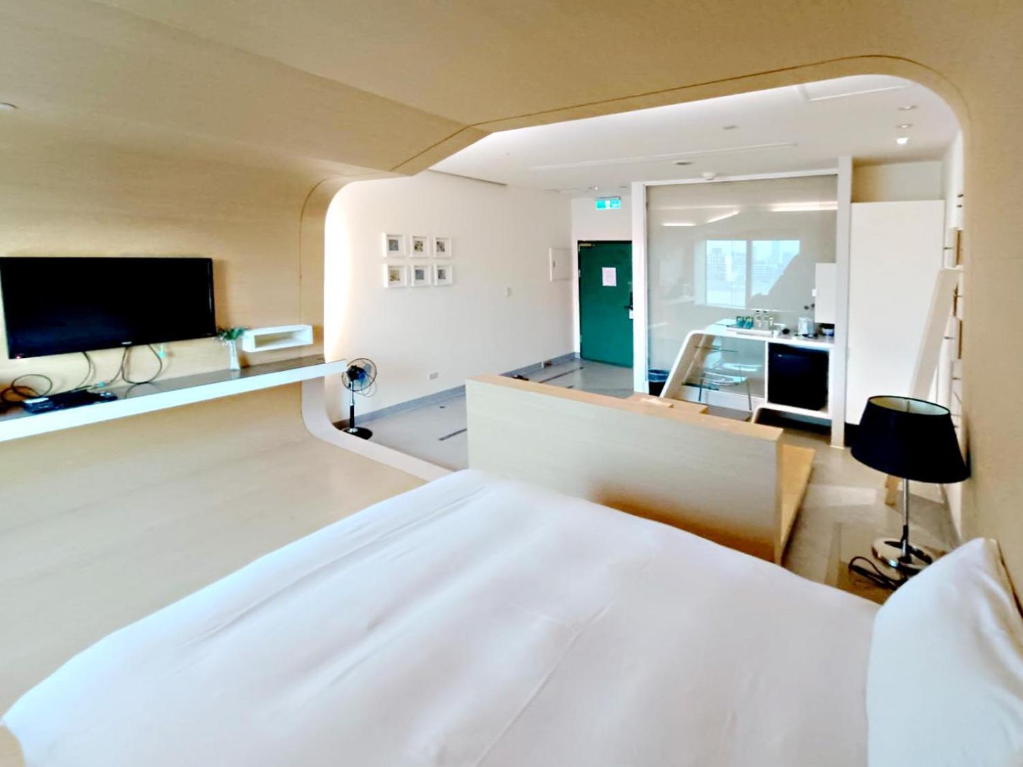 三条文旅 Apartment Kaohsiung Exterior photo